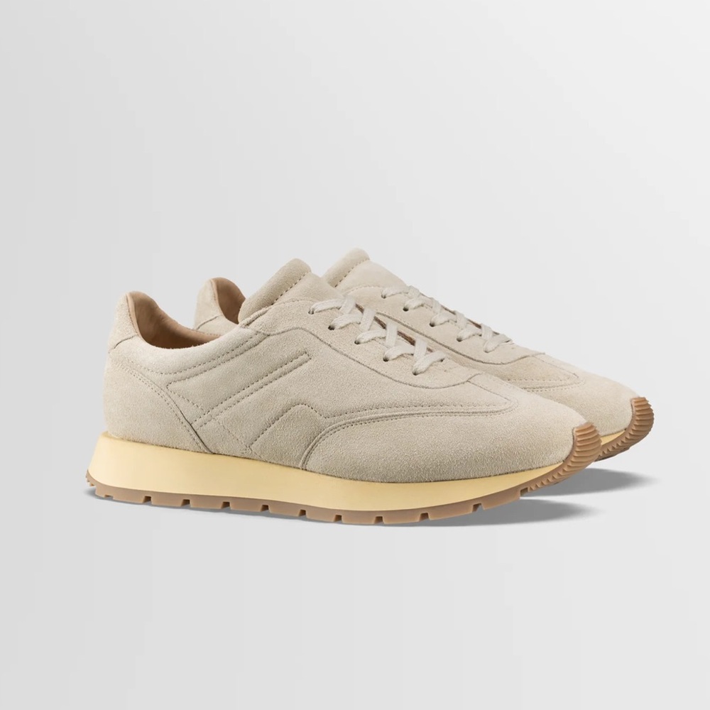 Koio Retro Runner Sneaker in Moonlight suede size US8